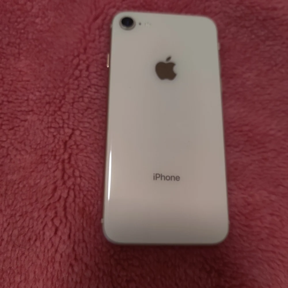 Apple iPhone - 64G T-MOBILE
